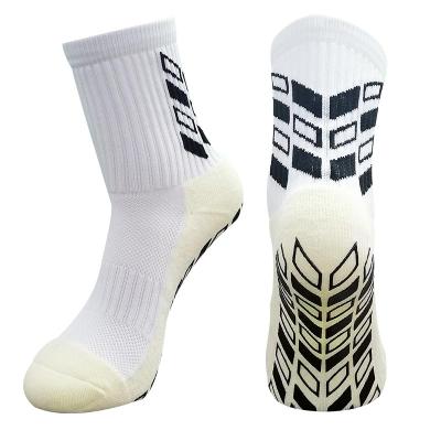 China Customization Design Cotton Breathable Mass High Quality Nylon Sports Socks Anti Slip Socks Sales for sale