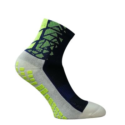 China Sports Grip Socks Breathable High Quality Basketball Hoops Football Socks Breathable Non Slip for sale