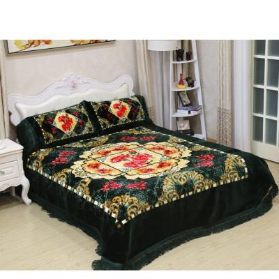 China Wearable 8KG Mink Blanket Super Soft Blanket Set 4pcs for sale