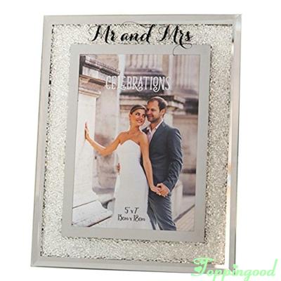 China Elegant Diamond Filled Photo Frame Glass Family Table Decoration for Wedding Keepsake for sale