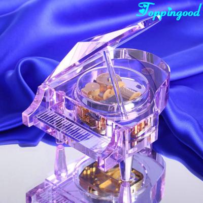 China Europe 2019 New Design Crystal Piano Music Box For Wedding Party Supply for sale