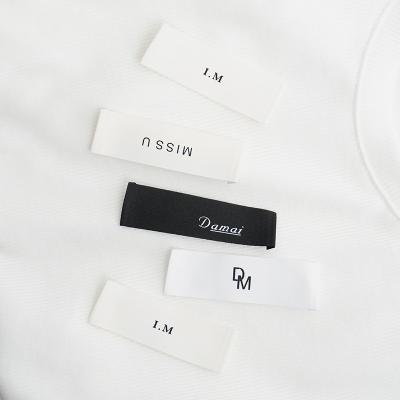 China The Other Logo Woven Label Soft Satin Damask Garment White Silk Printing New Design Style Black Color For Neck /T Shirt for sale