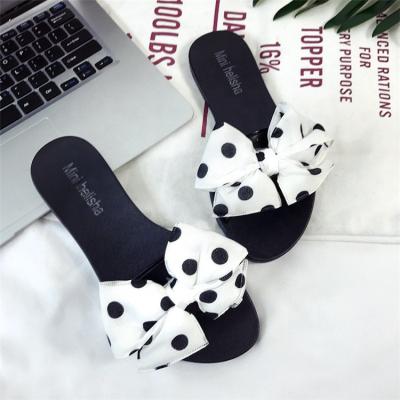 China Bowknot Bowknot Sandals Summer Fashion Trend Casual Beach Shoes Flats Ladies Sliders Slipper Women Slippers Sandals for sale