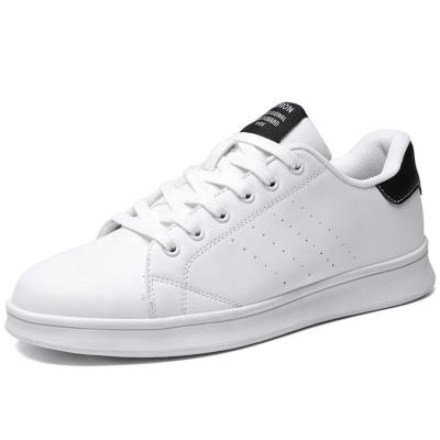 China 2021 Fashion Trend Men's Shoes Leather Trim Comfortable Breathable Casual Sneakers Balance White Skateboard Shoes for sale