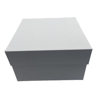 China Recycled Materials Perfect Design White Card Cake Box 2 Piece Bakery Box Tall Window Cake Cupcake Packaging Boxes No for sale