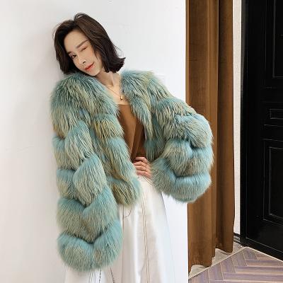 China Real Fox Fur Coat Winter Fox Fur Coat Jacket Women Breathable Short Natural Fur Coat Red Fox Fur Coat for sale