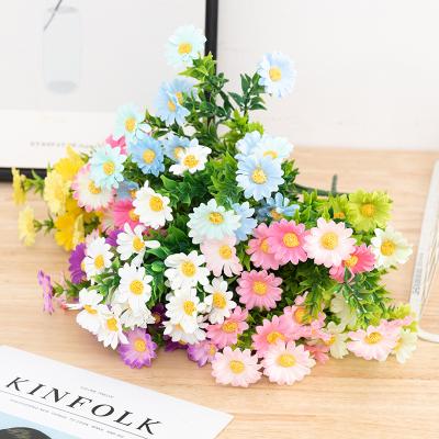 China Plastic + Silk Cloth Artificial Flowers Little Daisy Home Decoration Amazon Flowers is the best-selling artificial floral bouquets for sale