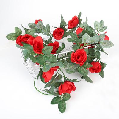 China Beautiful Colorful JIAHUI Leader 2.2 16 Meters Rose Garland Wedding Outdoor Decoration Artificial Rose Vine Fence Arched Green Leaf Garland for sale