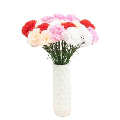 China Wholesale Simple Amazing Hot Selling Artificial Carnation Carnation Flowers Silk Fabric Table Home Centerpiece for sale