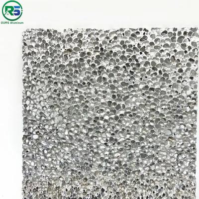 China 8mm Thickness Clip In Metal Ceiling Aluminum Wall Panels Architectural Suspended Fireproof Te koop