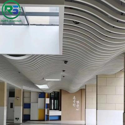 China 2.0mm Suspended Metal Ceiling in Wine Red for Modern and Simple Decoration Te koop