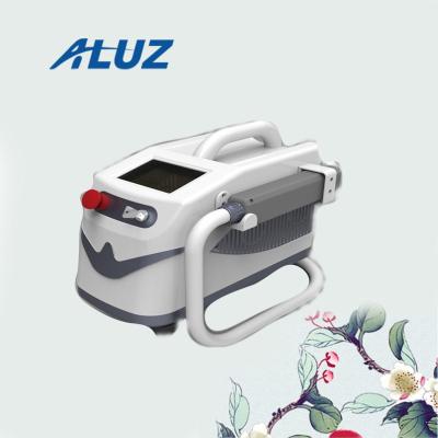 China Medical CE and ROHS q switched nd yag laser all colors tattoo removal machine with low price for sale