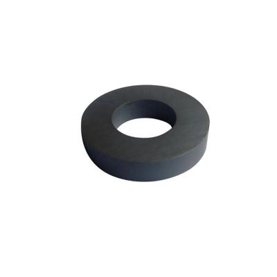 China Motorcycle Magnet Large Ceramic Ferrite Magnetic Ring With Hole for sale