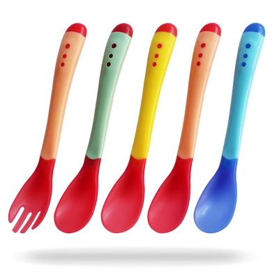 China BPA Free Feeding Set 5 Pack Tip Toddler Utensils Early Stage Soft Self Feeding Multi Colored Infant Baby Infant Heat Sensed Deluxe Spoon & Fork for sale