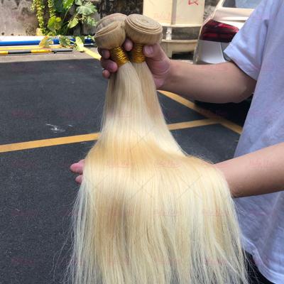 China 100% Volume, Double Drawn Superb Blonde Hair Bundles, Virgin Silky 613 Body Wave Human Hair Wigs Wholesale Hair for sale