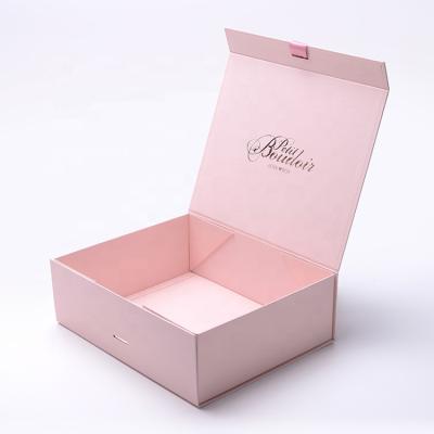 China Fine Wholesale OEM Quality Cosmetic Service Box Folding Packaging Gift Box Handmade With Ribbon for sale