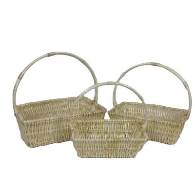 China Viable Rectangular Wicker Baskets For Gifts Fruits With Handles Willow Picnic Baskets Decor Supermarket Display Basket Home Storage for sale