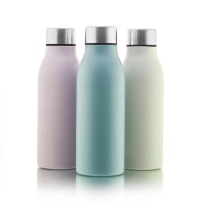 China Sustainable Eco Friendly 304 Stainless Steel Thermos Vacuum Travel Flask 500ml 600ml Sports Hot Water Bottles With Custom Logo for sale