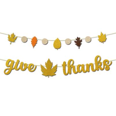 China Wholesale Wall Decor Maple Leaves Garland Bunting and Give Thanks Banner for Thanksgiving Day Wall Decoration for sale