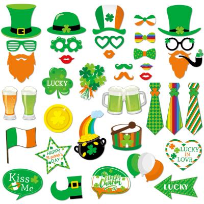 China Wall Decor 38Pcs St Patrick's Day Photo Booth Props Kit Decorations Beer Festival Party Decor Shamrock Irish Party Supplies for sale