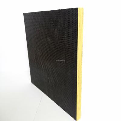 China Traditional WBP Glue Poplar Core Black Film Faced Plywood With Good Quality For Qatar Market en venta