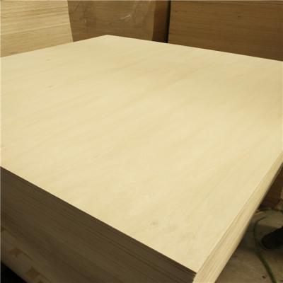 China laser cutting laser cutting plywood 920*920mm 3mm 5mm 7mm basswood plywood in stock delivery soon for sale