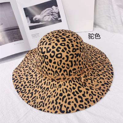 China Image Fedora Hats 2021 For Women Fashion Flat Wide Brim Wool Felt Jazz Fedora Hats For Men Goth Top Vintage Wedding Hat Red Hat for sale