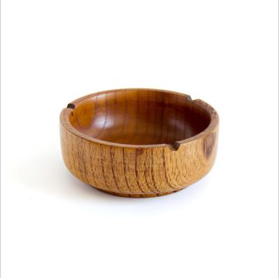 China CLASSIC cheap round retro wood ashtray bar ashtray can also be used for home decor for sale