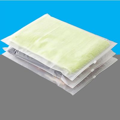 China Factory Disposable Slider Frosted Plastic Packaging Underdress Zipper Bag T-Shirt Tote Bag With Zipper for sale