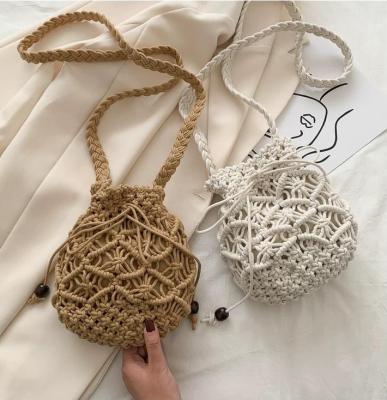 China Natural Art Decor Chic Style Cotton Rope Hand & Woven Gift Women Beach Macrame Tote Bucket Bag for sale