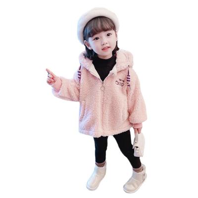 China New children's clothing autumn and winter bear lambswool sweater breathable children wear girls and boys warm cotton zipper coat for sale