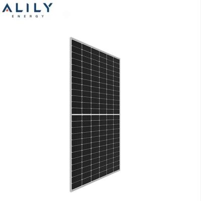 China 370W Black Frame High Level Solar Panel For Residential And Commerical Solar Roof Project 1956*992*40 for sale