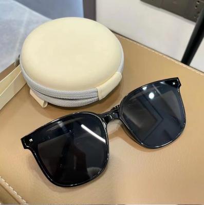 China EVA Hot Selling Fashion Round Folding EVA Sunglasses Box Portable Zipper Storage Box With Custom Logo for sale