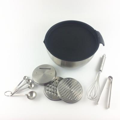 China Viable Tong Egg Promotional Beater Food Grater Cakemaker Kitchenware Stainless Steel Mixing Salad Bowl for sale