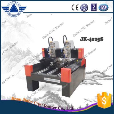 China Router de piedra del CNC, máquina de la escultura de la piedra del CNC 3D, máquina de talla de piedra 4025 del CNC en venta