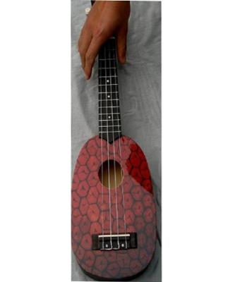 China Abacaxi lustrado forma de madeira elíptica AGUL06 do fruto da guitarra do brinquedo de 21 polegadas à venda