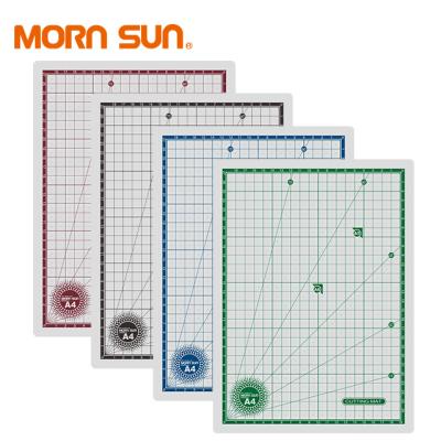 China Eco-friendly a4 cut mat 30X22cm thickness 1.6mm 3 layers double ECO self healing sided flexible plastic clear cut mat for sale