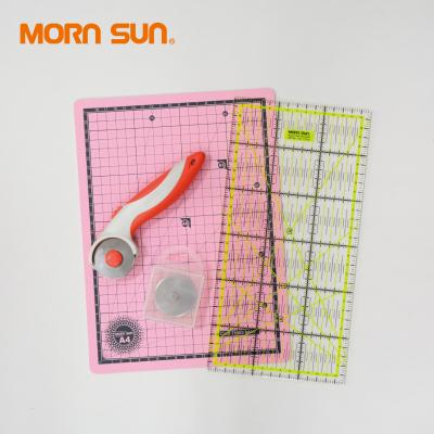 China AMAZONE Wholesale Taiwan 4pcs A4 DIY Quilting Set Rotary Cut Mat Sewing Kit Ruler Cutter Kit For Sewing Quilting Craft 30*22cm for sale