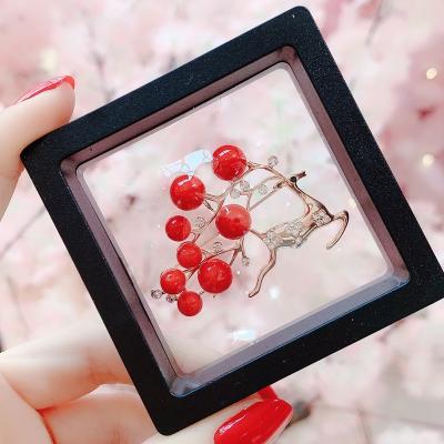 China Dustproof clear film display case dustproof transparent film Jewelery package 3d necklaces box view brooch storage jewelry box packaging floating plastic gift box for sale