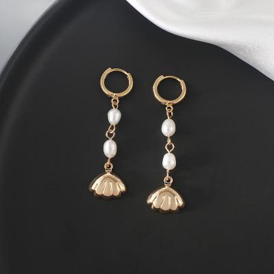 China Wholesale Fashion HOT Jewelry HuPo.HuTu Circle With Freshwater Pearl And Metal Shell Drop Pendant Long Earrings For Girl's Daily Life for sale