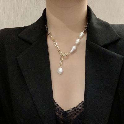 China Wholesale Trendy Fashion Bridal Minimalist Jewelry Y Shape Necklace With Big Size Freshwater Pearl Necklace For Women Daily Life for sale