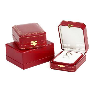 China OEM Packing Box CUSTOM Metal Square Romantic Gold Clasp High End Red Leather Factory Supplier For Ring for sale