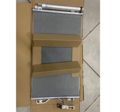 China AC Condenser In Automobile For BMW I8 X3 F20/F21/F25 640*349*16mm 64506804722 64509288940 64509335362 for sale