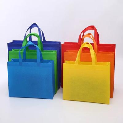 China Handled Reusable Bags Non Woven Fabric Bag , Handheld Cloth Gift Bag OEM Logo for sale