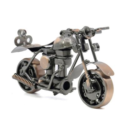 China Europe Courage New Arrival Wholesale Price Metal Motorcycle Model Handmade Welded For Table Decoration for sale