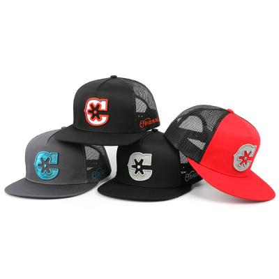 China Custom High Quality JOINT Men's Snapback Hats Gray Embroidery Logo Flat Bill Mesh Snap Back Trucker Caps OEM 5 Panel Caps for sale