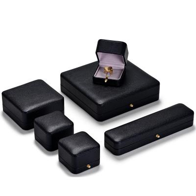 China Cheap Customizable Elelgent Leather PU Jewelry Box Jewelry Box Sets Leather PU Ring Boxes for sale