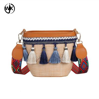 China Durable And Good Quality Hot Selling Tassel Straw Bag Women Straw Bag Can Custom Made Moroccan Popular Summer Beach Bag for sale