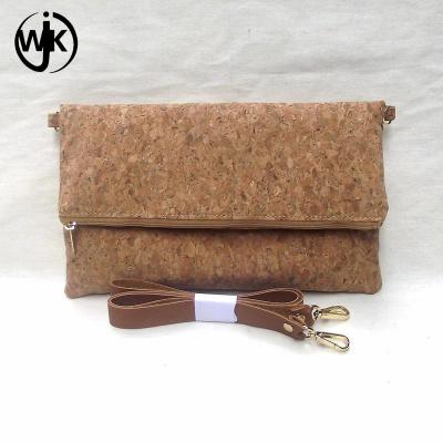 China 2019 Goods Cork Clutch Bag Grain PU Wood Evening Clutch Bag With Metal Frame Cork Wholesale Evening Clutch Bag for sale