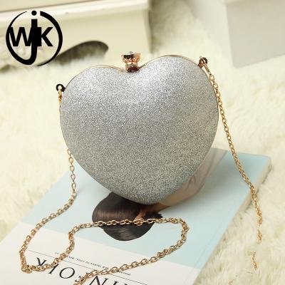 China Durable and good quality ladies clutch bag summer evening matte heart-shaped clutch bag for women clutch sling bag for sale